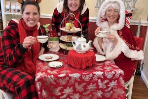 Tea w/ Mrs. Claus Tea w/ Mrs. Claus