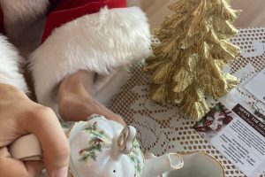 Tea w/ Mrs. Claus Tea w/ Mrs. Claus