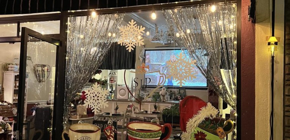 Holiday Lights Stroll 2021